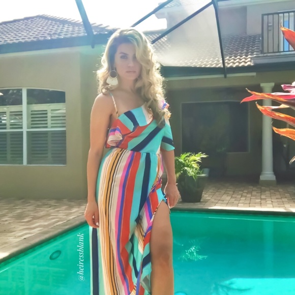 beautiful colorful stripe dress - Picture 3 of 8